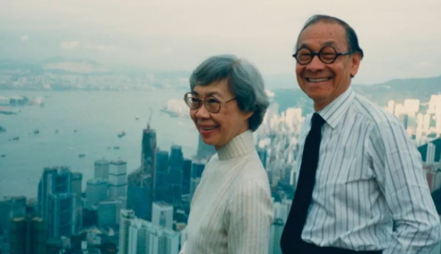 你什么都没有，，，，，，，，却还为我的梦加油